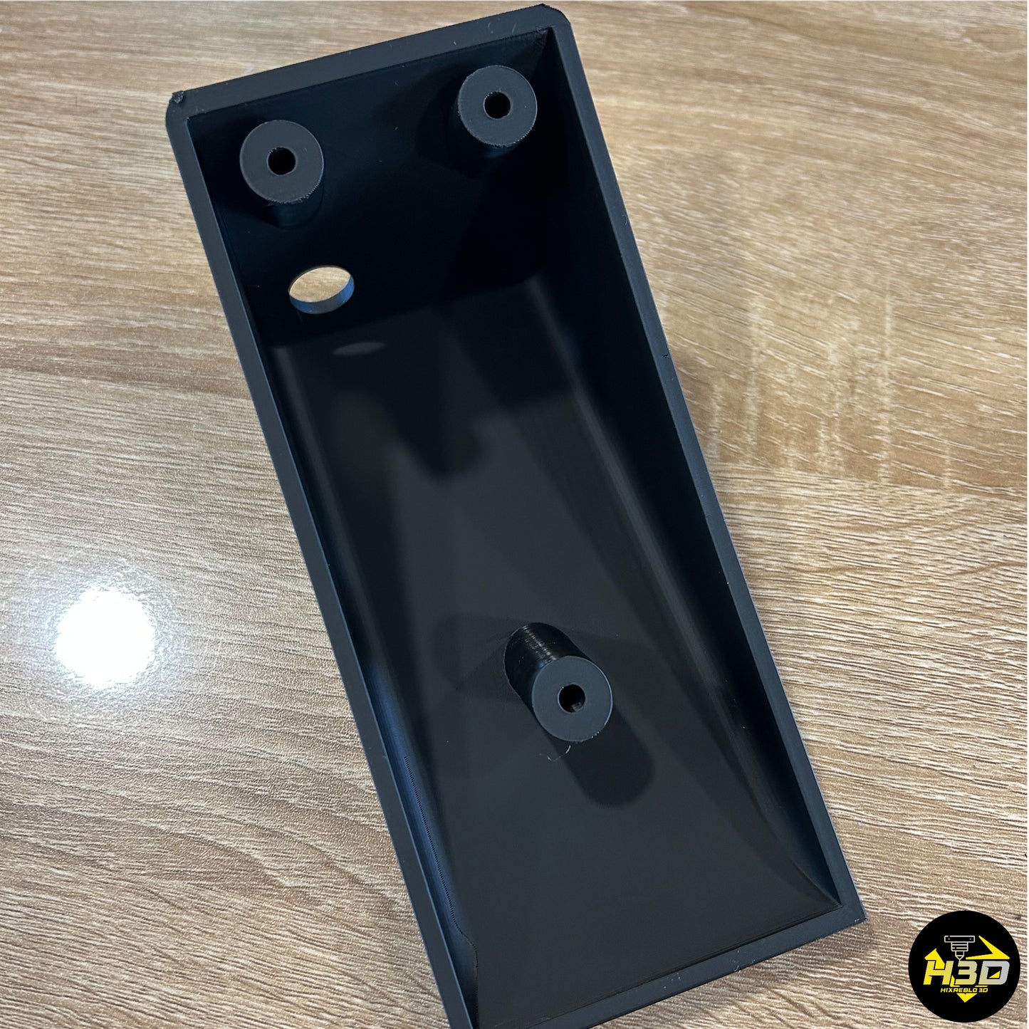 Support de feux en plastique pour tracteurs Case IH séries 33 – Pièce de rechange résistante et facile à installer, adaptée aux modèles de la série 33.